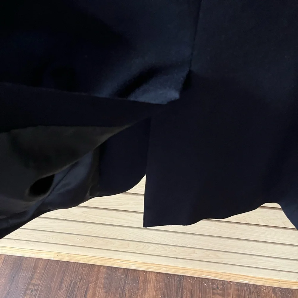 Jos A. Bank 100% Cashmere Sports Jacker in Dark Blue size 44L